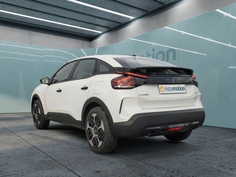 Gebraucht Citroën C4 Feel 131 PS (96 kW) 2023 Weiß Limousine