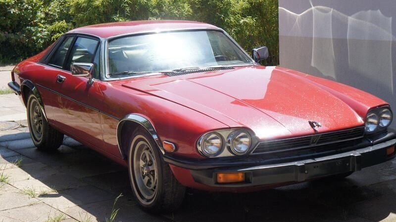 Rot Gebraucht 1978 Jaguar XJS Coupé | 5.750 € - Bild 1/4