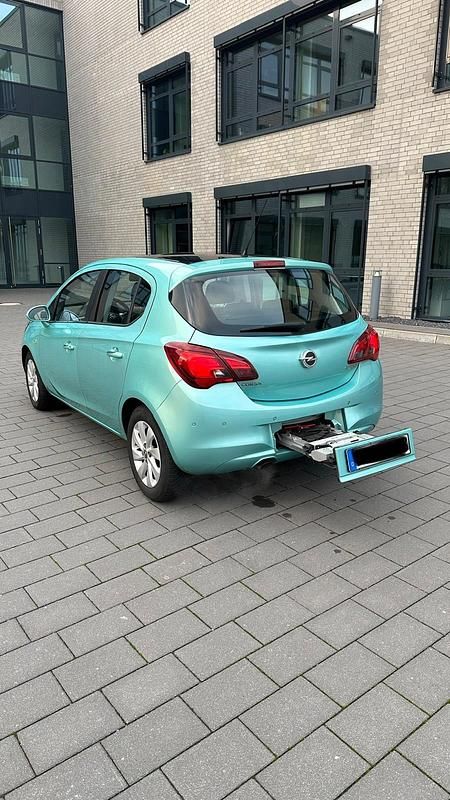 Gebraucht Opel Corsa Innovation 101 PS (74 kW) 2015 Grün Kleinwagen
