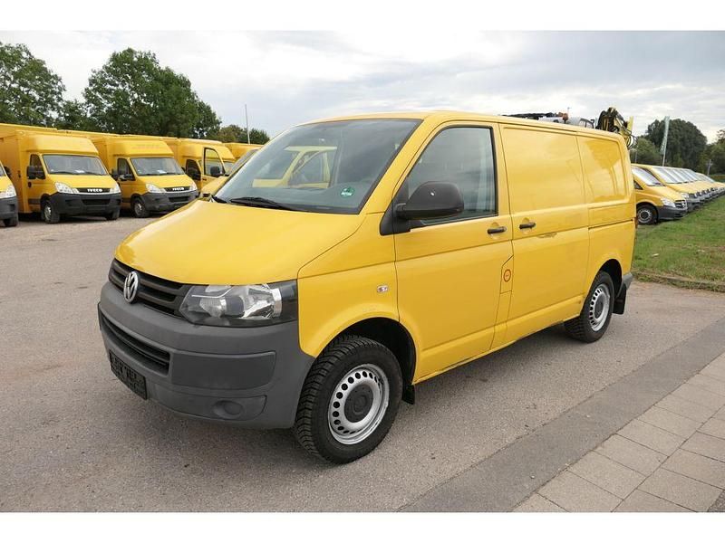 Gebraucht VW Transporter 84 PS (61 kW) 2011 Ginstergelb r1032 Van
