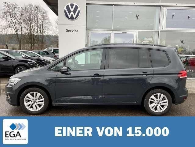 Grau Gebraucht 2020 VW Touran Comfortline Van / Kleinbus | 27.690 € (Fairer Preis) - Bild 1/4