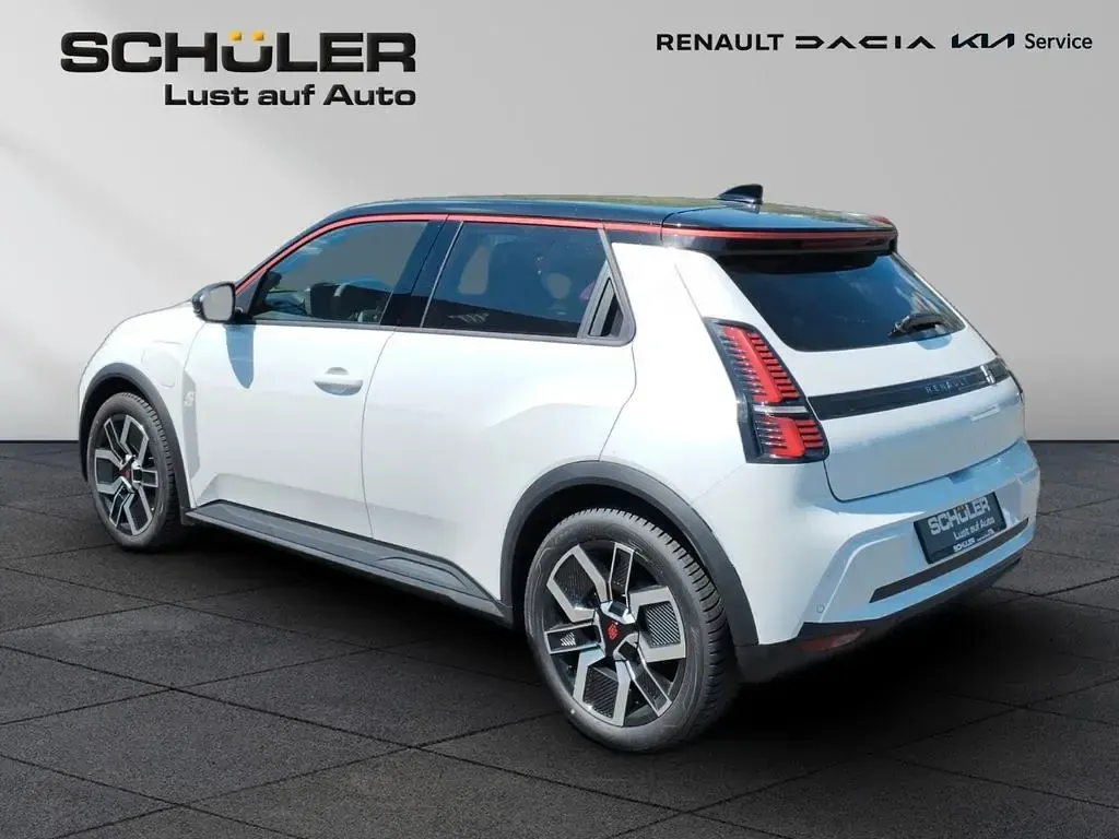 Nowe Renault R5 Komfort 110 kW (150 KM) 2026 Biały Hatchback