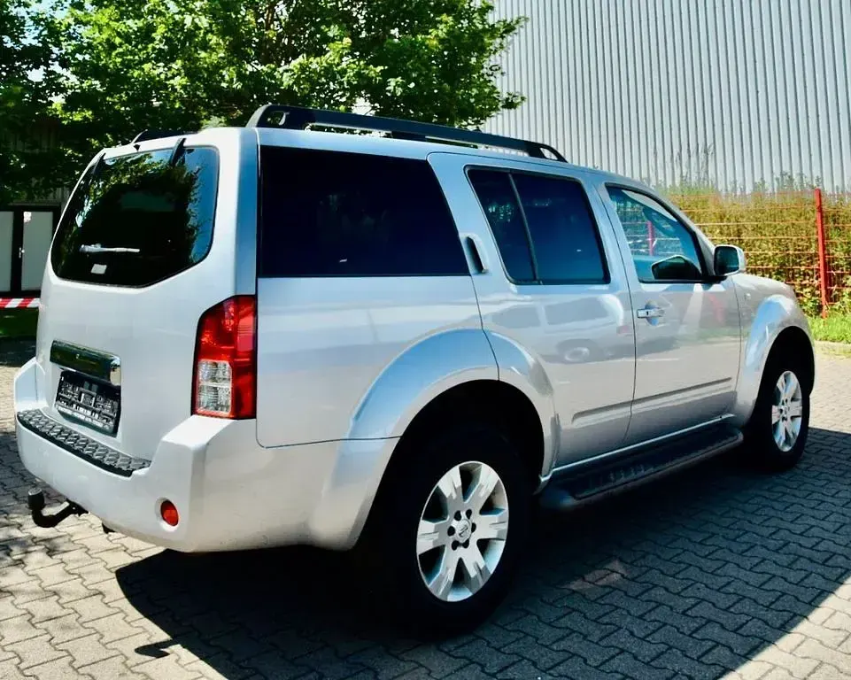 Gebraucht Nissan Pathfinder 171 PS (125 kW) 2007 Grau SUV