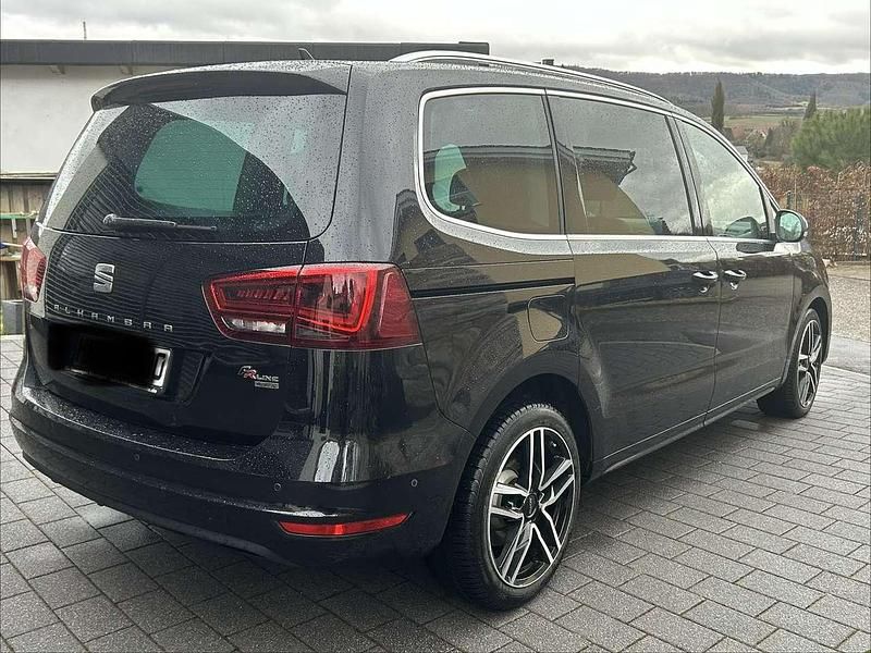 Gebraucht Seat Alhambra 184 PS (135 kW) 2018 Schwarz Van / Kleinbus