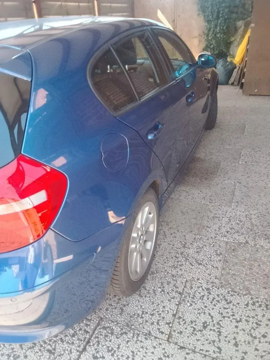Gebraucht BMW 116 116 PS (85 kW) 2007 Blau Kleinwagen