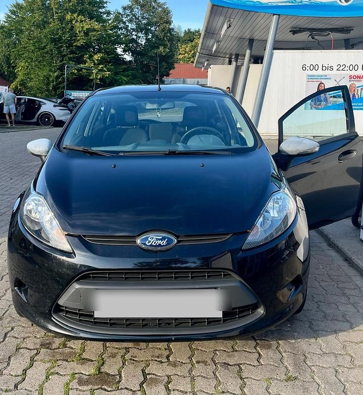 Schwarz Gebraucht 2011 Ford Fiesta Trend Kleinwagen | 2.750 € (Fairer Preis) - Bild 1/4