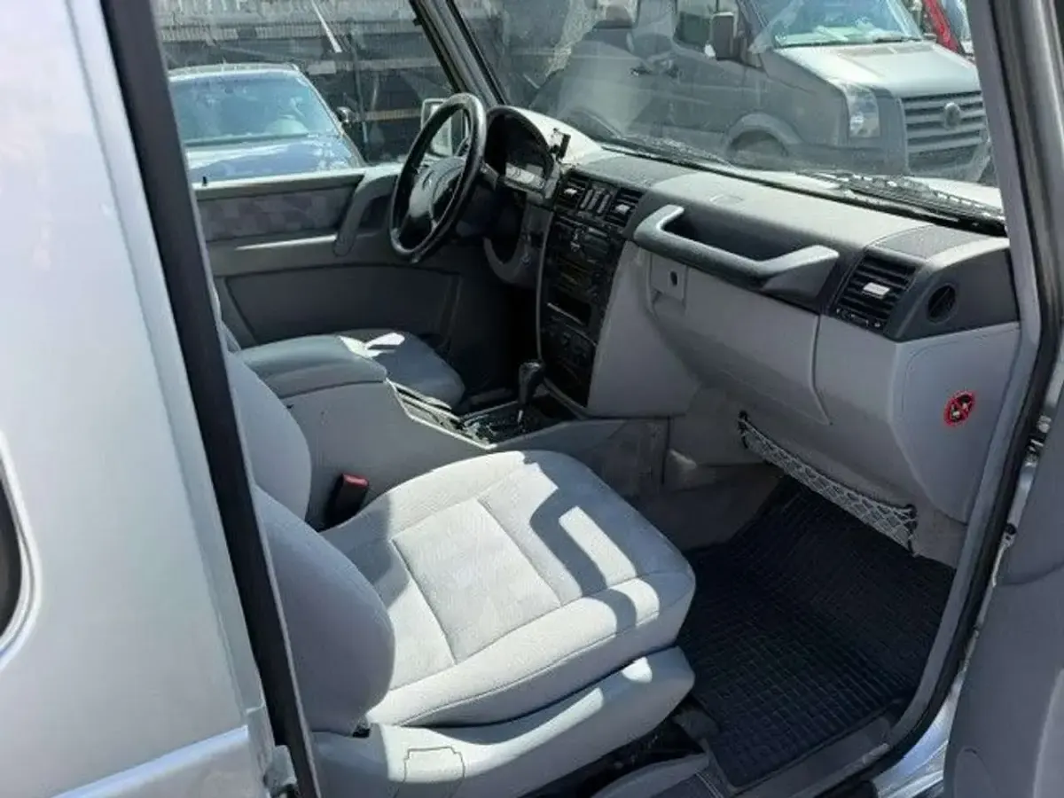 Gebraucht Mercedes G270 156 PS (114 kW) 2005 Silber metallic SUV
