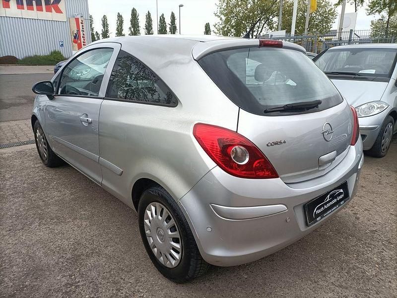 Gebraucht Opel Corsa Edition 60 PS (44 kW) 2007 Silber Kleinwagen