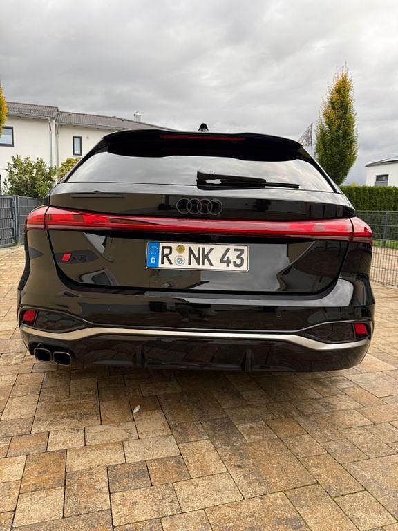 Gebraucht Audi A5 Edition .1 204 PS (150 kW) 2024 Schwarz Kombi