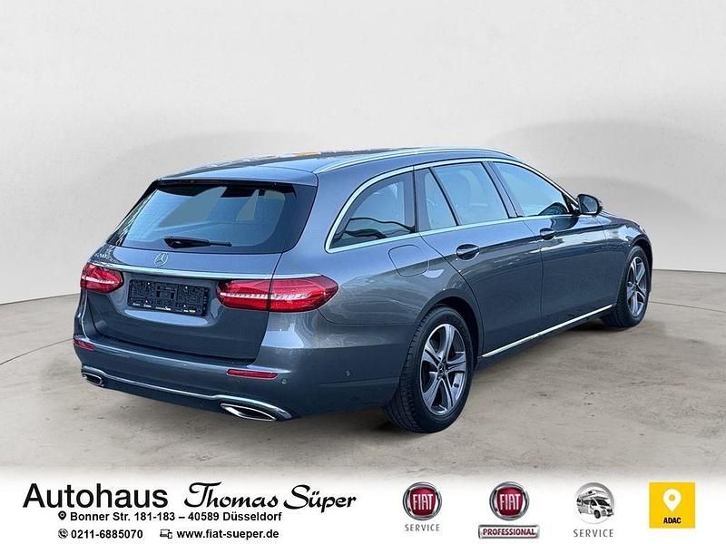 Gebraucht Mercedes E200 184 PS (135 kW) 2018 Grau Kombi