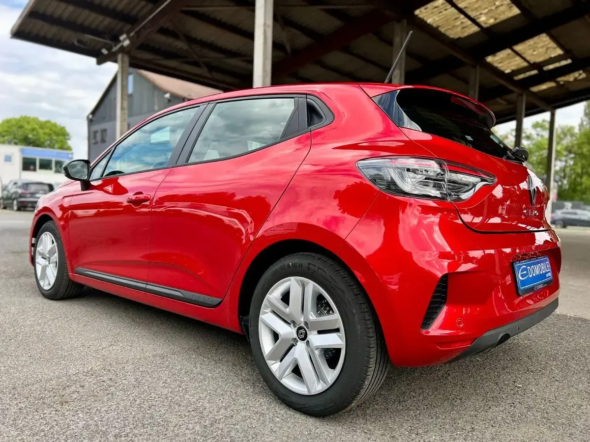 Gebraucht Renault Clio V Evolution 91 PS (66 kW) 2025 Rot Kleinwagen