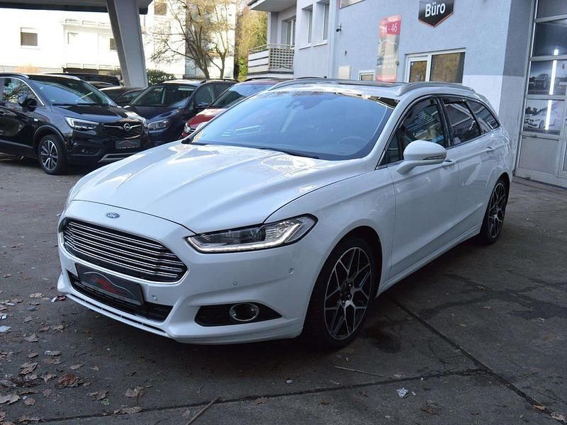 Gebraucht Ford Mondeo Titanium 179 PS (131 kW) 2017 Weiß Limousine