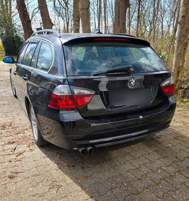 Gebraucht BMW 325 218 PS (160 kW) 2006 Schwarz Kombi