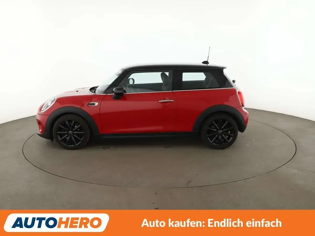Käytetty Mini Cooper 136 HP (100 kW) 2020 Punainen Viistoperä