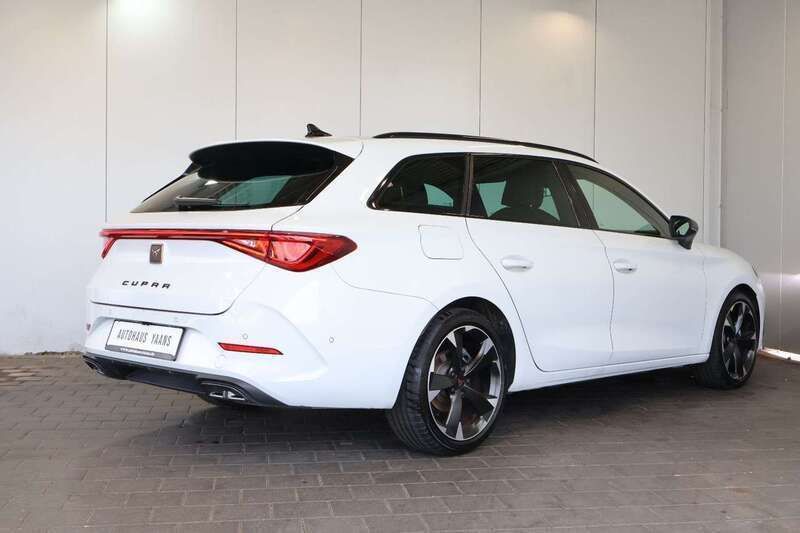 Gebraucht Cupra Leon 150 PS (110 kW) 2024 Weiß Kombi