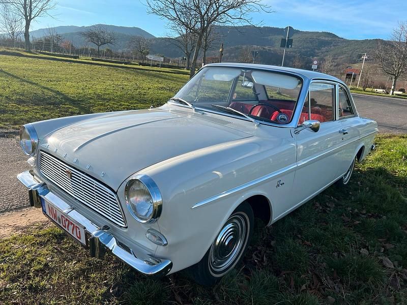 Gebraucht Ford Taunus 65 PS (47 kW) 1965 Weiß Coupé