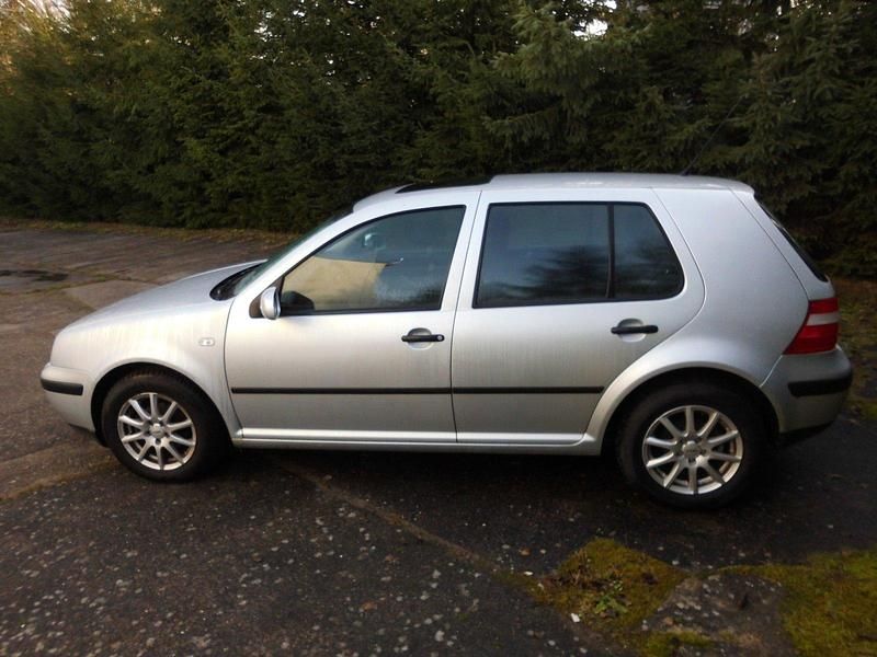 Gebraucht VW Golf IV 75 PS (55 kW) 2001 Silber Limousine