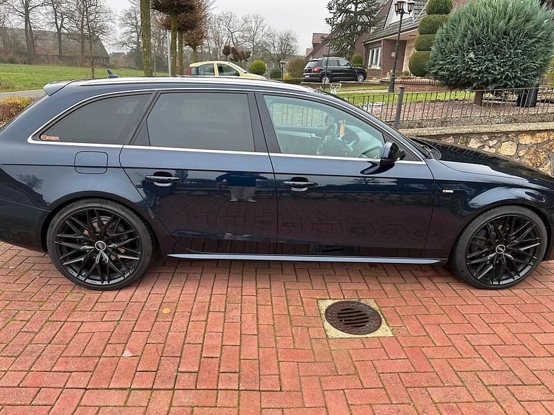 Gebraucht Audi A4 S-line plus 265 PS (194 kW) 2010 Kombi
