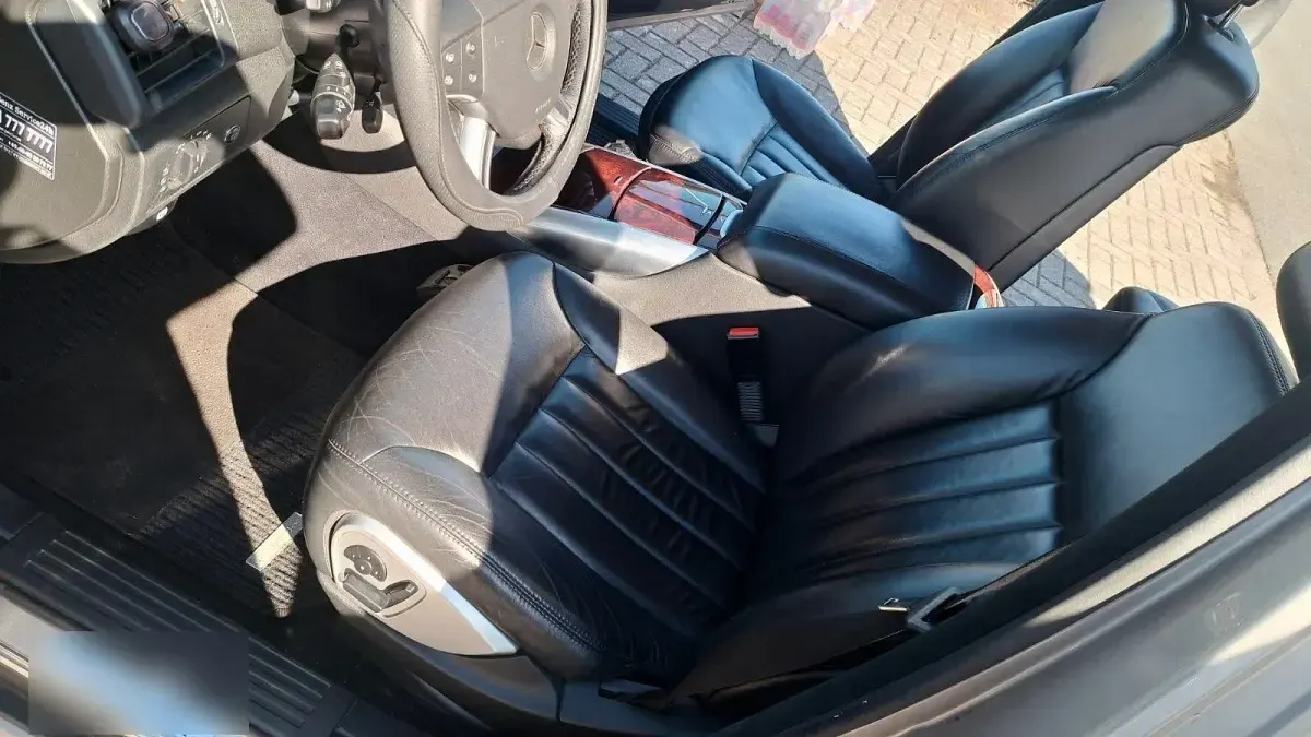 Gebraucht Mercedes R320 224 PS (164 kW) 2007 Grau Kombi