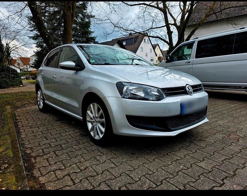 Gebraucht VW Polo 75 PS (55 kW) 2009 Silber Kleinwagen