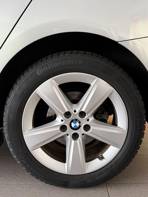 Gebraucht BMW 218 Active Tourer 136 PS (100 kW) 2014 Silber Van / Kleinbus