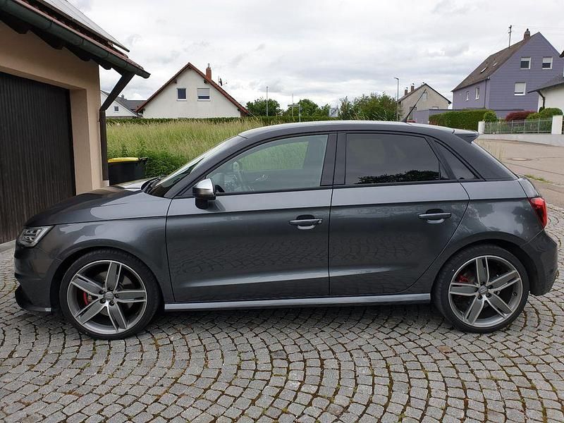 Gebraucht Audi S1 Sportback Ambiente 231 PS (169 kW) 2016 Grau Kleinwagen