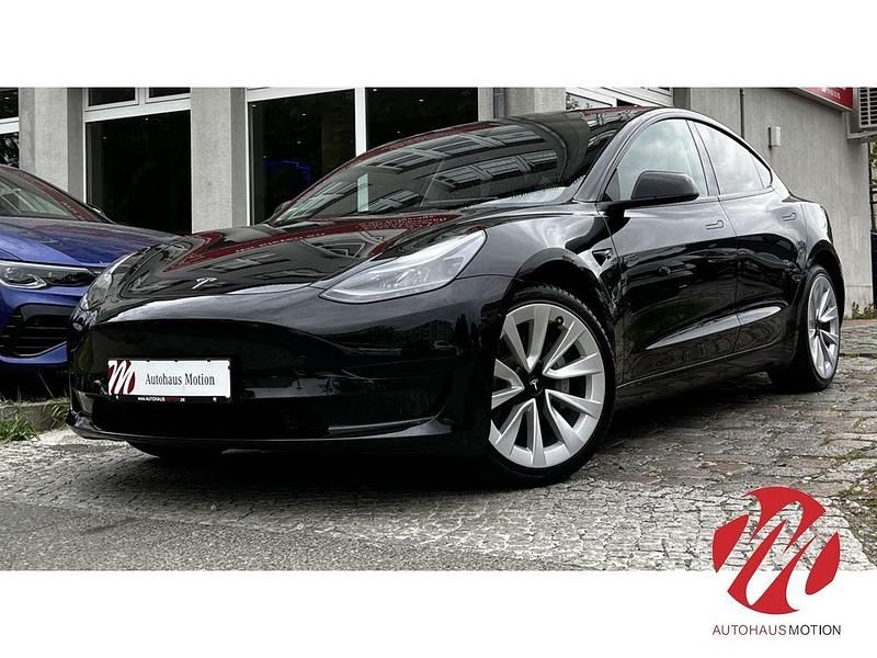 Gebraucht Tesla Model 3 Standard Range 208 kW (283 PS) 2022 Schwarz Limousine