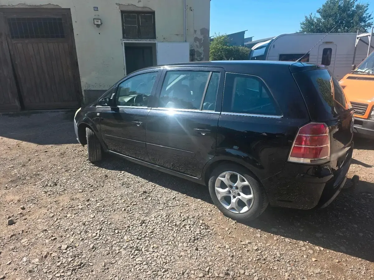 Gebraucht Opel Zafira 140 PS (102 kW) 2006 Van / Kleinbus