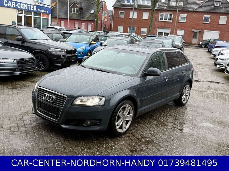 Grau Gebraucht 2010 Audi A3 Sportback Ambiente Limousine | 5.999 € (Guter Preis) - Bild 1/4