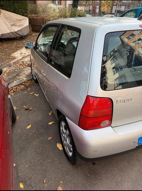 Gebraucht VW Lupo 50 PS (36 kW) 2000 Silber Kleinwagen