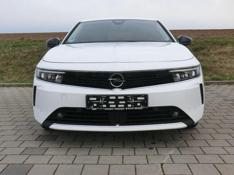 Gebraucht Opel Astra Enjoy 110 PS (80 kW) 2023 Weiß Limousine