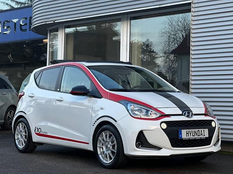 Gebraucht Hyundai i10 67 PS (49 kW) 2019 Weiß Kleinwagen