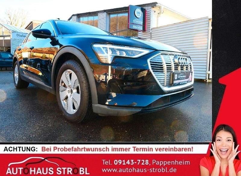Second-hand Audi e-tron Performance 230 kW (313 CP) 2021 Negru SUV