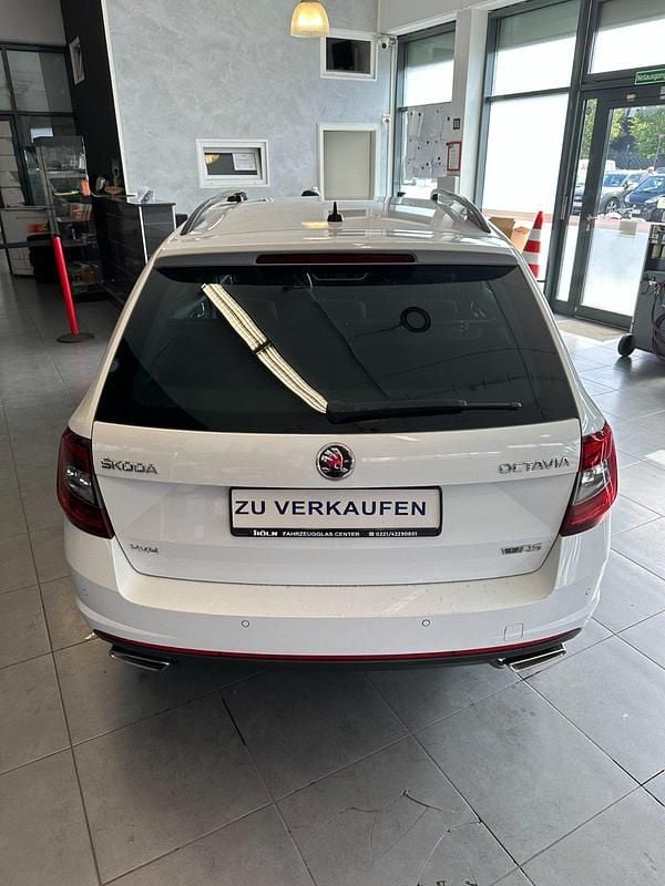 Gebraucht Skoda Octavia Ambiente 184 PS (135 kW) 2020 Weiß Kombi