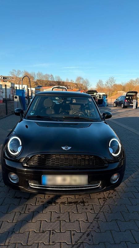 Gebraucht Mini ONE 75 PS (55 kW) 2009 Schwarz Kleinwagen