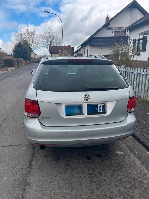 Second-hand VW Golf VII 105 CP (77 kW) 2012 Gri Break