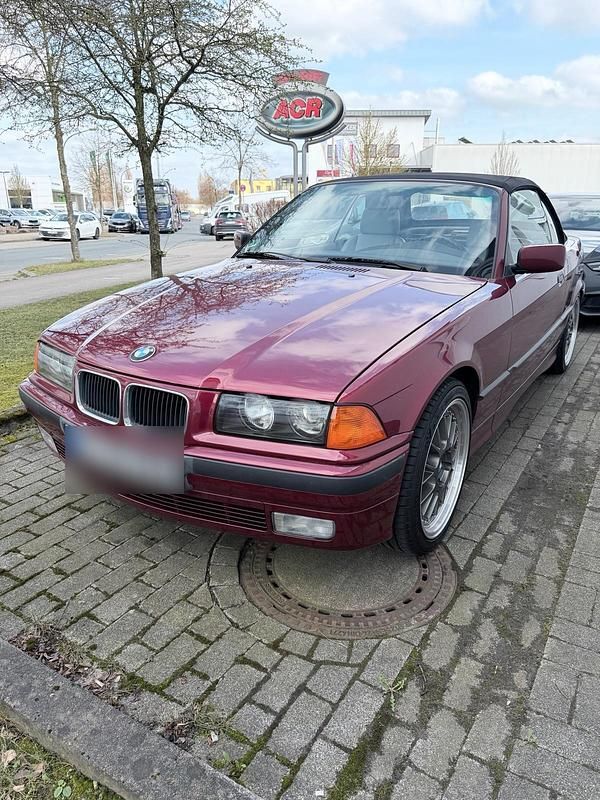 Gebraucht BMW 325 Cabriolet 190 PS (139 kW) 1993 Rot Cabrio