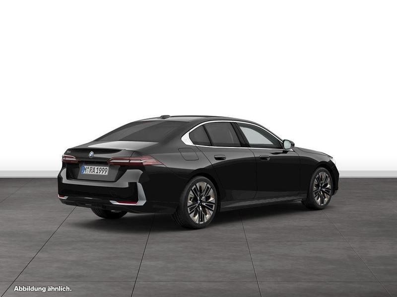 Gebraucht BMW 540 286 PS (210 kW) 2025 Schwarz Limousine