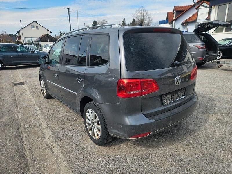 Gebraucht VW Touran Highline 170 PS (125 kW) 2012 Grau Van / Kleinbus
