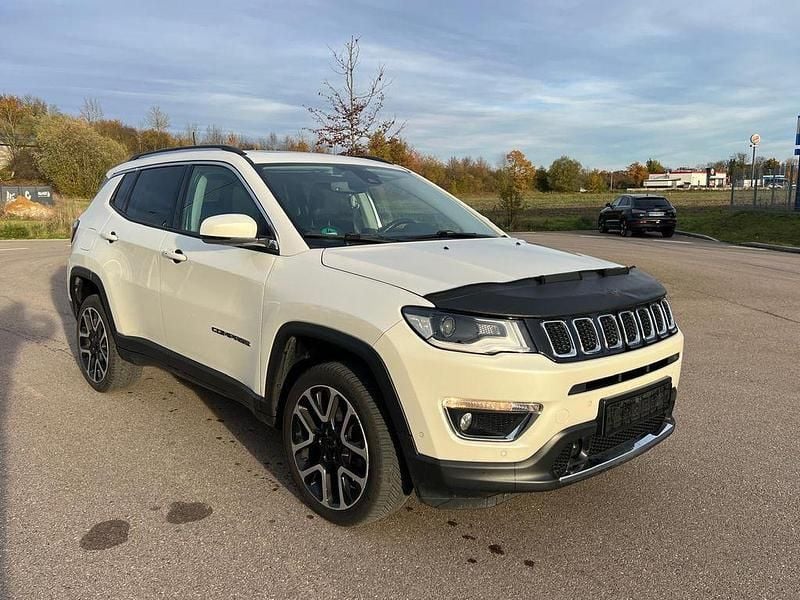 Gebraucht Jeep Compass Limited 170 PS (125 kW) 2018 Weiß SUV