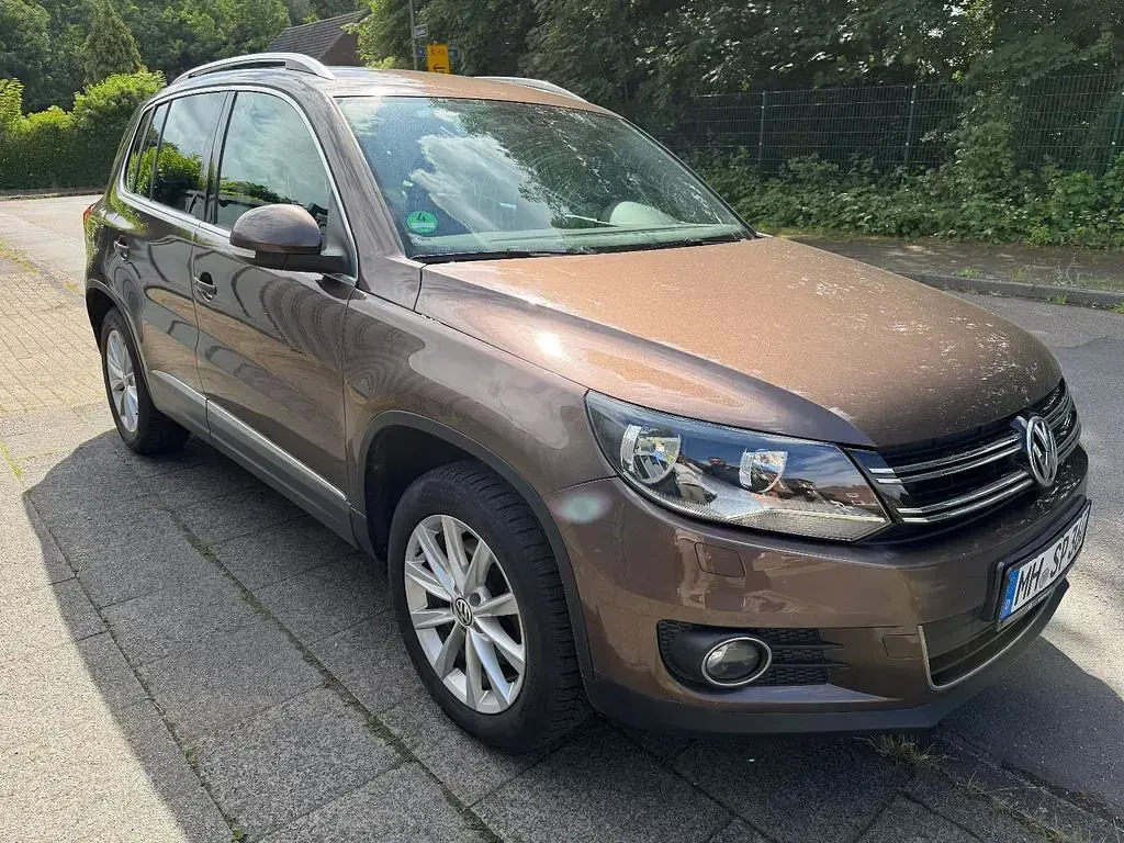 Gebraucht VW Tiguan 122 PS (89 kW) 2012 Braun SUV