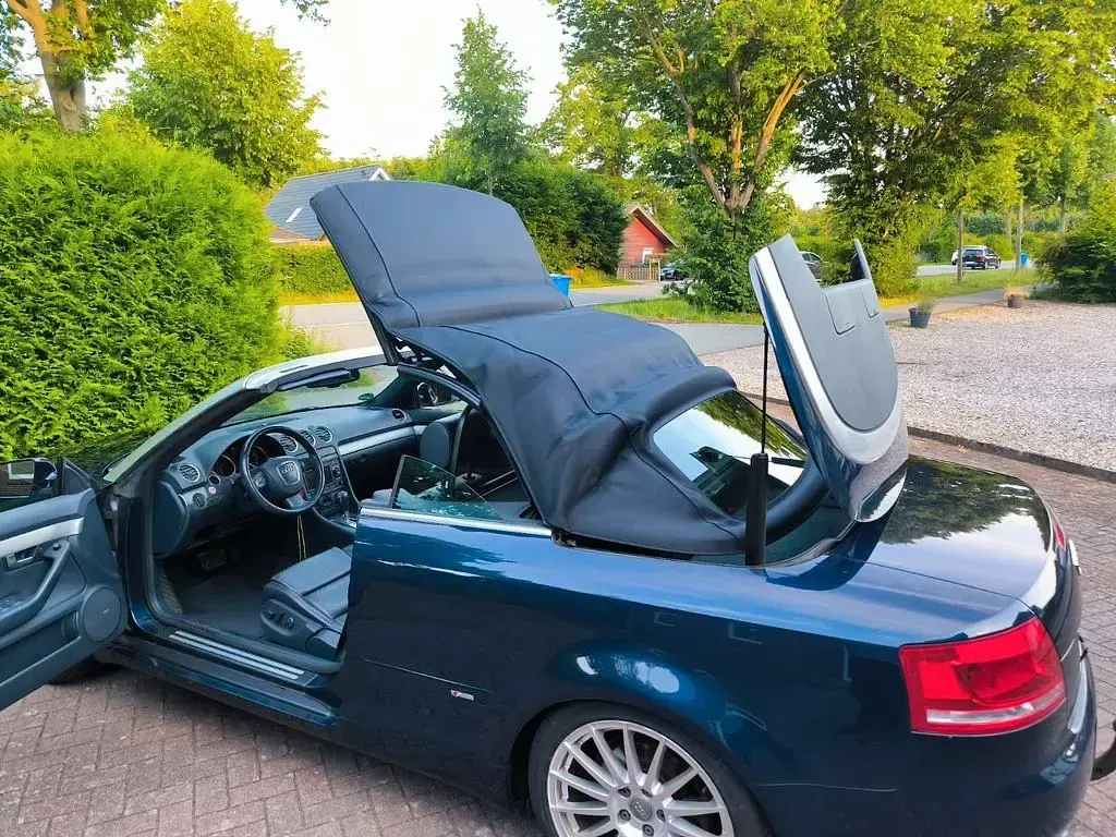 Gebraucht Audi A4 Cabriolet 256 PS (188 kW) 2006 Blau Cabrio