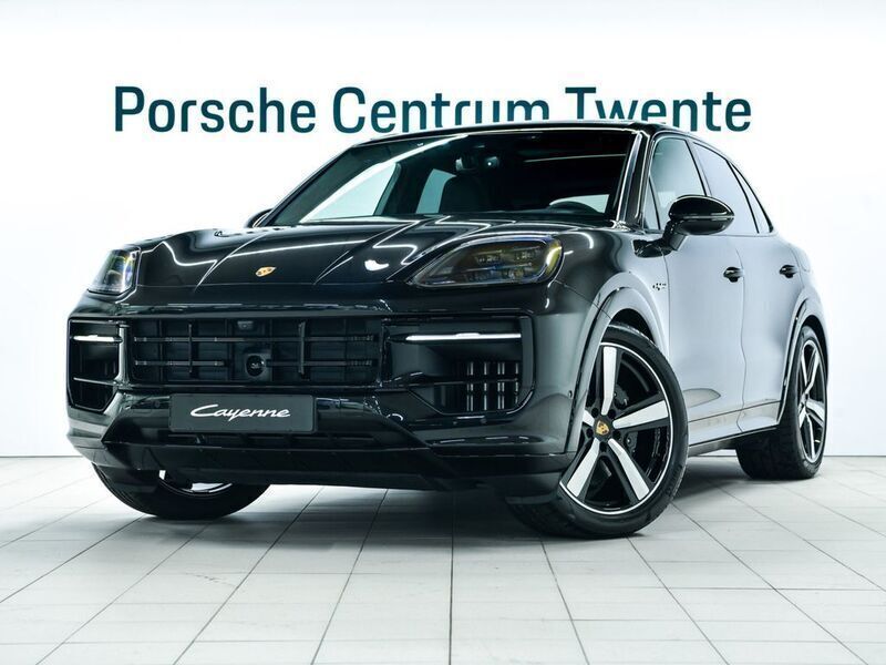 Gebraucht Porsche Cayenne 470 PS (345 kW) 2025 Schwarz SUV