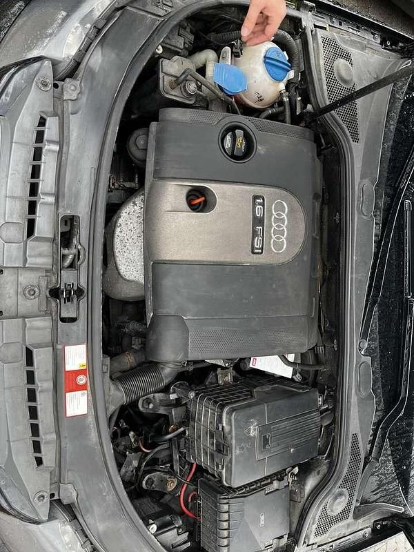 Gebraucht Audi A3 Ambiente 116 PS (85 kW) 2006 Schwarz Limousine