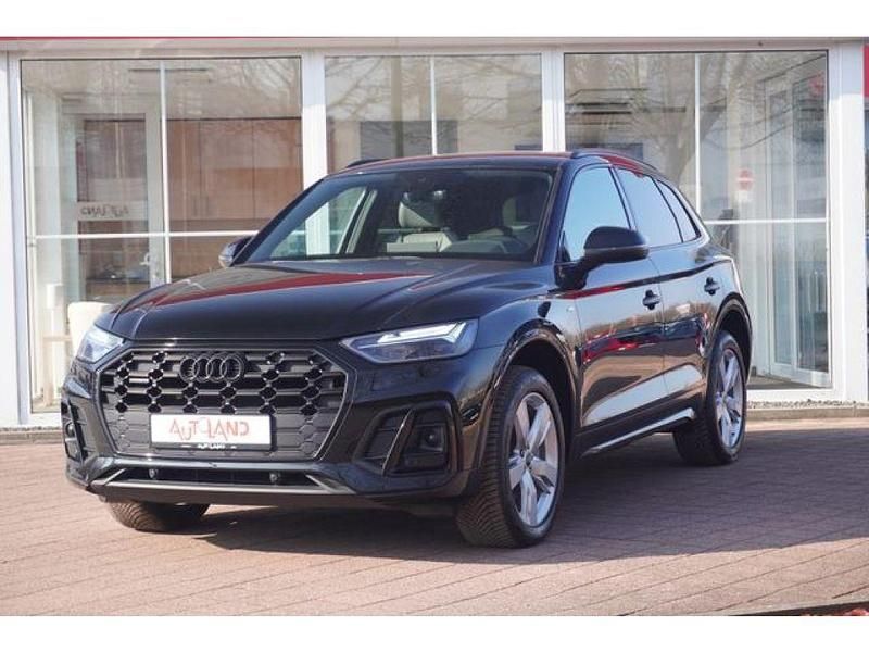 Gebraucht Audi Q5 S-Line 204 PS (150 kW) 2023 Mythosschwarzmet. (metallic) SUV