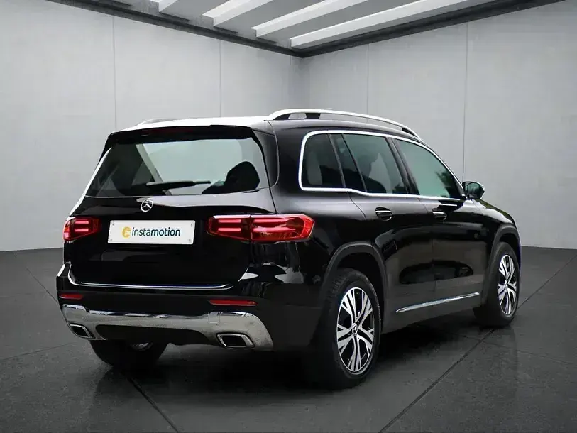 Gebraucht Mercedes GLB200 150 PS (110 kW) 2025 Schwarz SUV