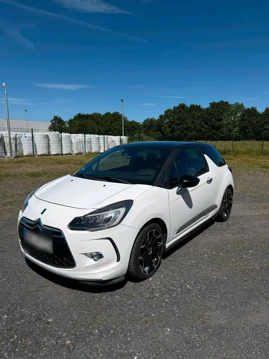 Gebraucht Citroën DS3 165 PS (121 kW) 2016 Weiß Kleinwagen
