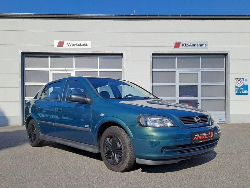 Gebraucht Opel Astra Njoy 84 PS (61 kW) 2003 Grün Limousine