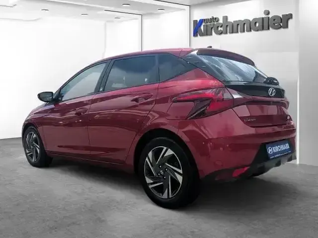 Gebraucht Hyundai i20 Edition 30 101 PS (74 kW) 2022 Rot Kleinwagen