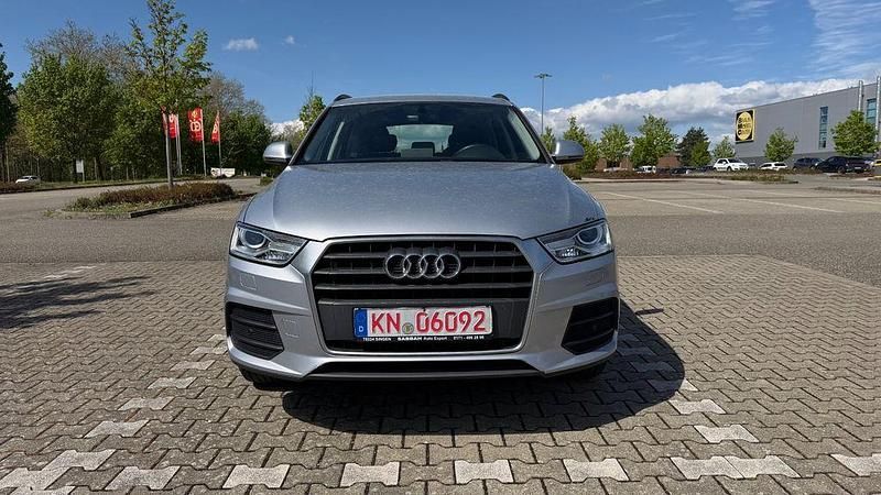 Gebraucht Audi Q3 Basis 125 PS (91 kW) 2017 Silber SUV